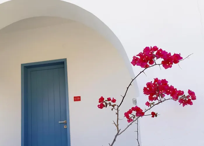 Boulis 2* Камараи